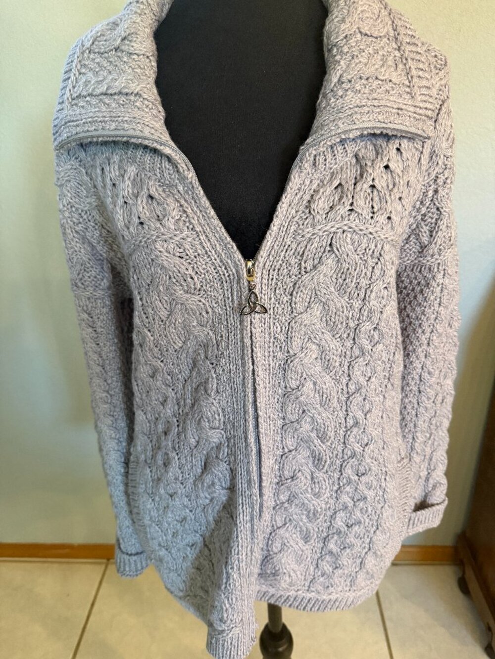 Aran Crafts 100% Merino Wool Cable Knit Full Zip Irish Cardigan
